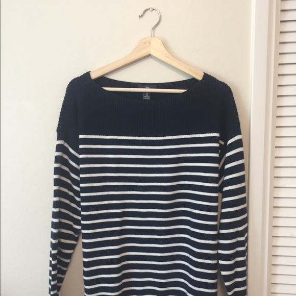 GAP Sweaters - NAVY & CREAM STRIPE SWEATER